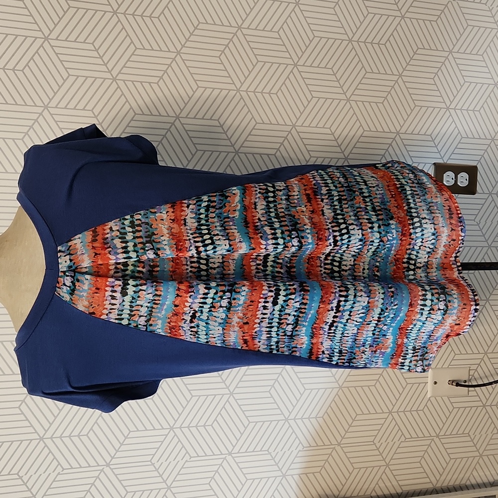 Le Lis Blue Top Blouse with Colorful Semi-Sheer Back Tee T-Shirt Women's Size XL